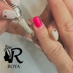 سالن آرایش و زیبایی رویا