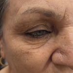 سالن آرایش و زیبایی رویا