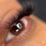 سالن آرایش و زیبایی رویا