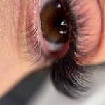 سالن آرایش و زیبایی رویا