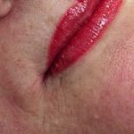 سالن آرایش و زیبایی رویا