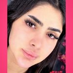 کاشت مژه نسترن