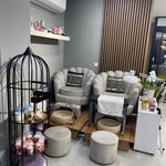 سالن زیبایی نغمه هنری