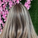 آموزشگاه آرایشگری و سالن زیبایی ویونا ☘️