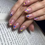 سالن زیبایی و آرایشگاه زنانه ملکه شادلی