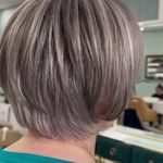 سالن زیبایی و آرایشگاه زنانه ملکه شادلی