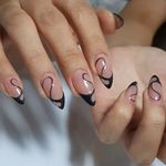 سالن زیبایی و آرایشگاه زنانه ملکه شادلی