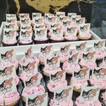 کیک وشیرینی وشکلات خانگی نفیس