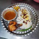 رستوران و فست فود پدیده