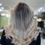 خدمات رنگ و احیا و صافی راضیه یاری