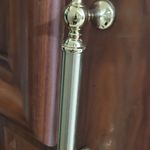 تولید کننده انواع دستگیره درب ضدسرقت مکث