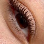 خدمات تخصصی اکستنشن مژه صدف رحیمی
