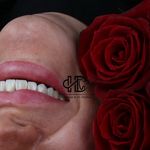 جراح و دندانپزشک زیبایی مهسا دلشاد