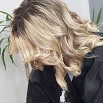 مرکز تخصصی رنگ و کراتین نوشین نوروزی