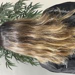 سالن زیبایی وآموزشگاه آرایشگری سحر امیری