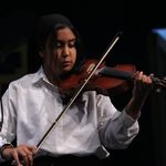 آموزشگاه موسیقی چکاد