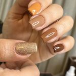 خدمات تخصصی ناخن آوا