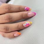 آموزشگاه و سالن زیبایی ملورین