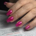 مرکز تخصصی کاشت ناخن شبنم