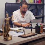 وکیل پایه یک دادگستری ایمان بیات