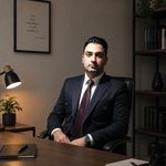 دکتر ناصر شجاعی وکیل دادگستری