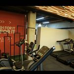 مجموعه ورزشي رزمیار (بانوان و آقایان)