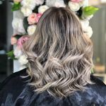 متخصص رنگ و لايت و كراتين پرستو امامي