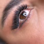خدمات اکستنشن مژه و لیفت ابرو سحرفراهانی