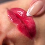 سالن زیبایی هستی درخشان