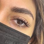سالن زیبایی مانالیا
