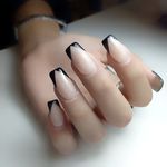 مرکز تخصصی تتو،کاشت ناخن و مژه الهام