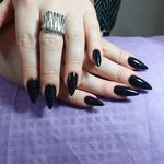 خدمات کاشت ناخن hadisss_nail