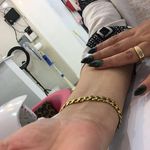 خدمات کاشت ناخن نیل پینکو