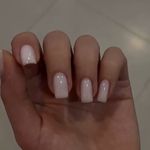 خدمات تخصصی ناخن لونا