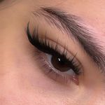 مرکز تخصصی تتو،کاشت ناخن و مژه الهام