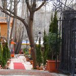 رستوران باغبان