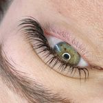 سالن تخصصی خدمات مژه مژگان رستم زاده