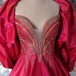 آموزشگاه خیاطی و مزون مروارید سفید