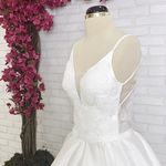 آموزشگاه خیاطی و مزون مروارید سفید