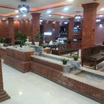 رستوران سنتی لوکس طلایی