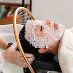 کلینیک پوست مو لیزر و زیبایی آریاناز
