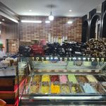 آبمیوه بستنی خان بابا