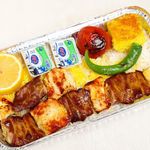 تهیه غذای حامد