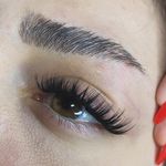 خدمات تخصصی اکستنشن مژه بیتا