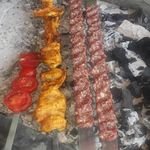 کبابی بهار، (علی مولا)