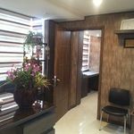 دکتر بهزاد برکتین