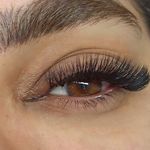 خدمات تخصصی اکستنشن مژه ندا عامری