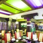 رستوران چینی فرد جوان