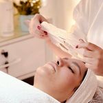 کلینیک فیشال و ماساژ سارن اسکین سارا