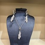 پیرسینگ و بدلیجات کریمی